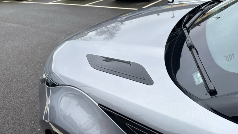 Land Rover Range Rover Evoque 2.0 P250 R-Dynamic SE 5dr Auto Petrol Hatchback